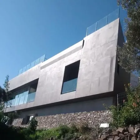 Tierra Villa *